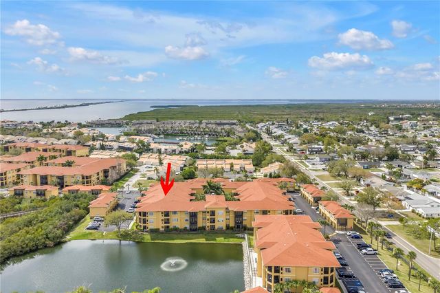 4333 BAYSIDE VILLAGE DRIVE 320, Tampa, FL 33615