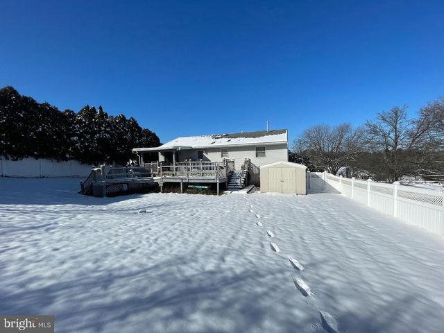 901 DENISE DR, Birdsboro, PA 19508