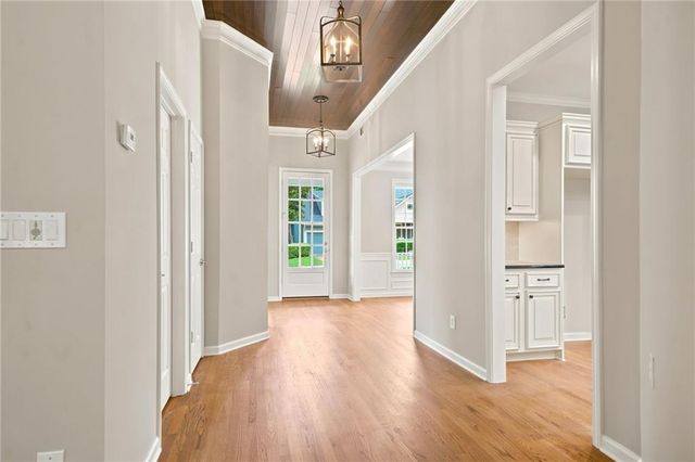 113 Laurel Street, Canton, GA 30114
