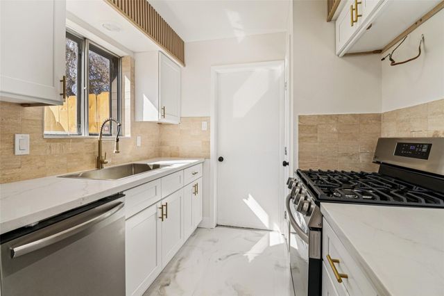 1307 Saddle Rock Drive, Houston, TX 77088