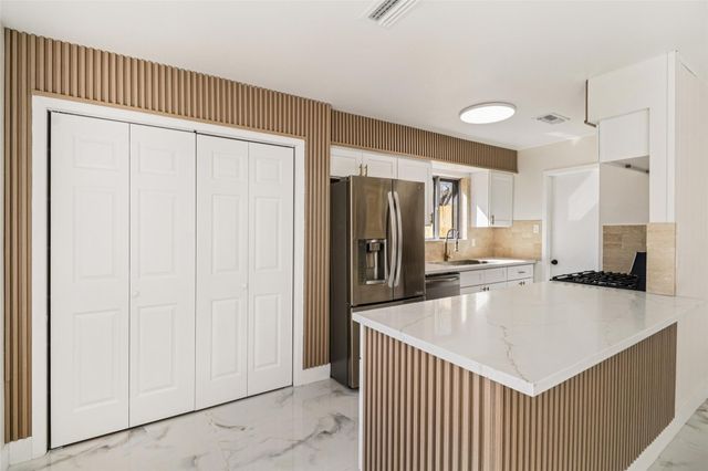 1307 Saddle Rock Drive, Houston, TX 77088