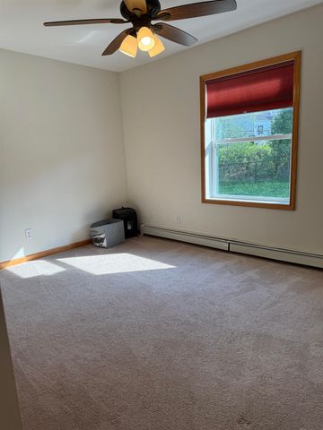 12 Vermont Drive, Hartford, VT 05001
