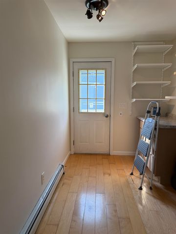 12 Vermont Drive, Hartford, VT 05001