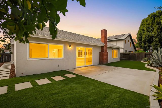 4224 Governor Dr, San Diego, CA 92122