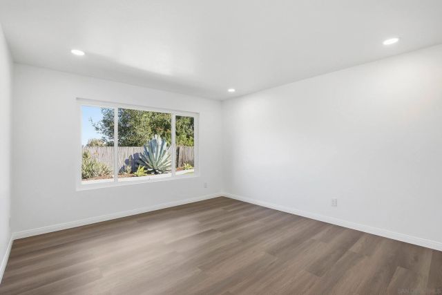 4224 Governor Dr, San Diego, CA 92122