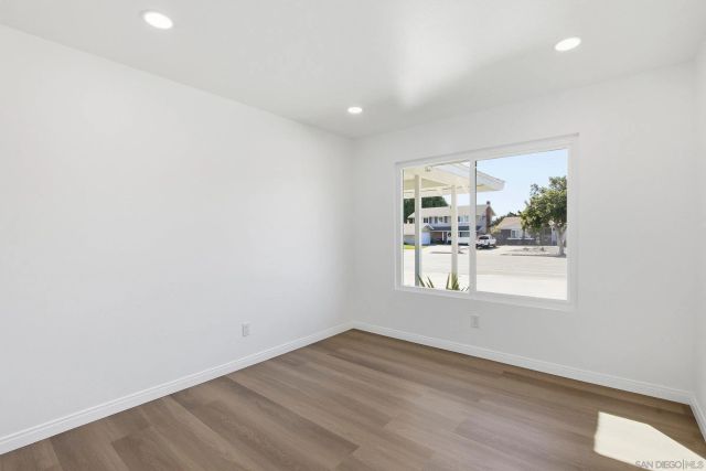 4224 Governor Dr, San Diego, CA 92122