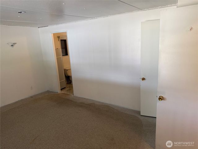 3517 Birch Bay Lynden Road, Custer, WA 98240