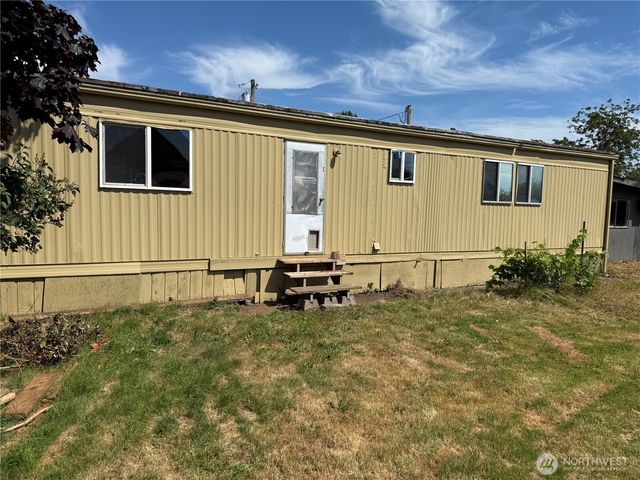 3517 Birch Bay Lynden Road, Custer, WA 98240