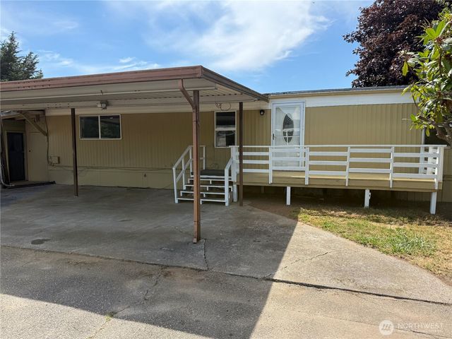 3517 Birch Bay Lynden Road, Custer, WA 98240
