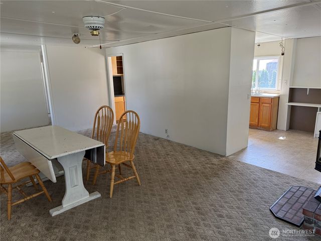 3517 Birch Bay Lynden Road, Custer, WA 98240