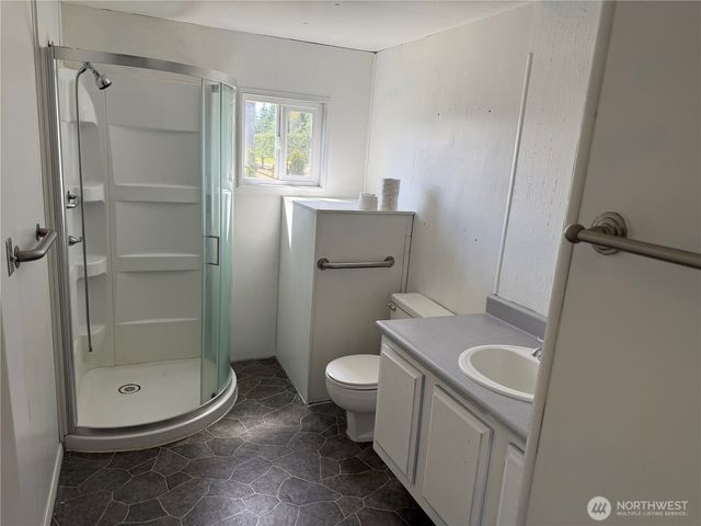 3517 Birch Bay Lynden Road, Custer, WA 98240