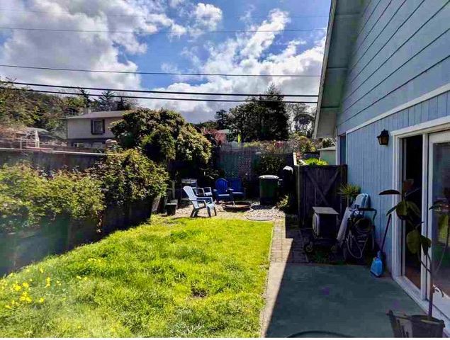 673 The Alameda, El Granada, CA 94018