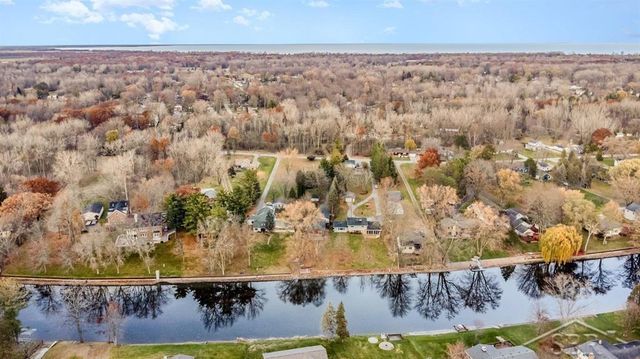 3296 Hidden Road, Bay City, MI 48706