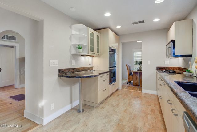 2546 N 9TH Street, Phoenix, AZ 85006