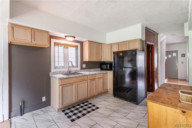 29 Wade Avenue, Buffalo, NY 14214