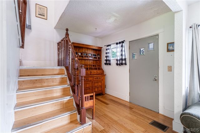 29 Wade Avenue, Buffalo, NY 14214