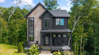 1134 Reedmont Way, Sevierville, TN 37876