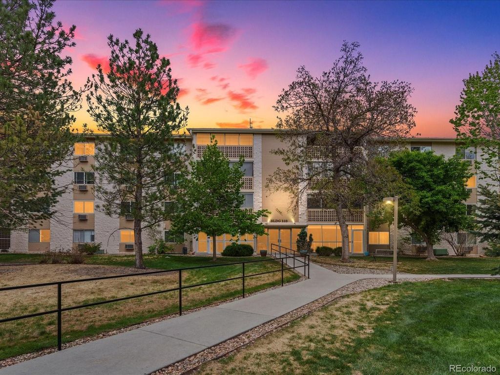 3144 S Wheeling Way 210-209, Aurora, CO 80014