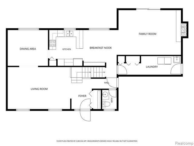 11836 Canterbury Drive, Warren, MI 48093