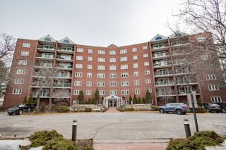 8540 W Foster Avenue 504, Norridge, IL 60706
