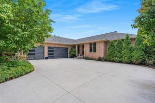 2821 LEGEND LANE, De Pere, WI 54115