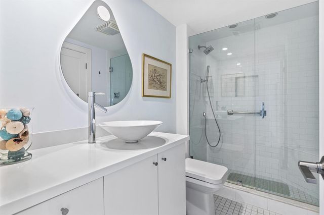 200 Macfarlane Drive N-406, Delray Beach, FL 33483