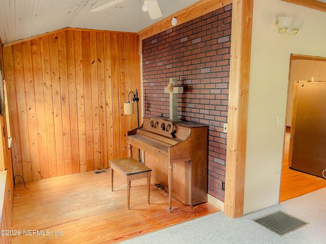 403 N WALNUT Street, Starke, FL 32091