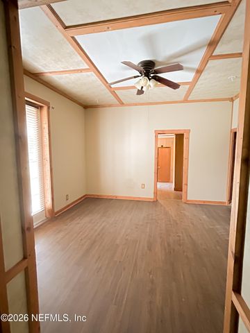 403 N WALNUT Street, Starke, FL 32091