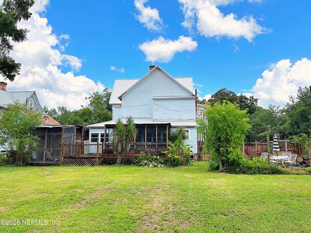 403 N WALNUT Street, Starke, FL 32091