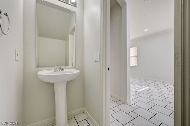 8062 Imperial Treasure Street, Las Vegas, NV 89139