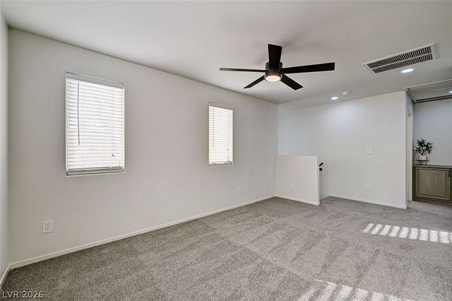 8062 Imperial Treasure Street, Las Vegas, NV 89139