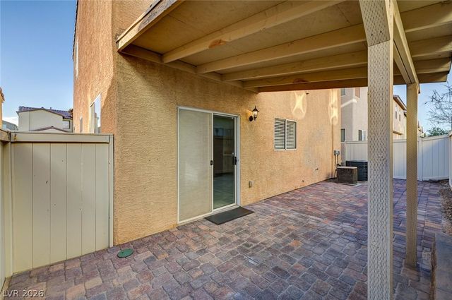 8062 Imperial Treasure Street, Las Vegas, NV 89139