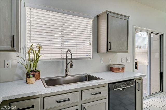 8062 Imperial Treasure Street, Las Vegas, NV 89139