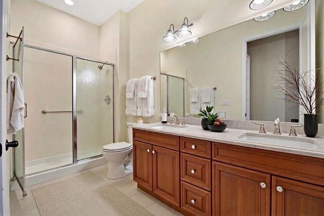50 N Plum Grove Road 606E, Palatine, IL 60067