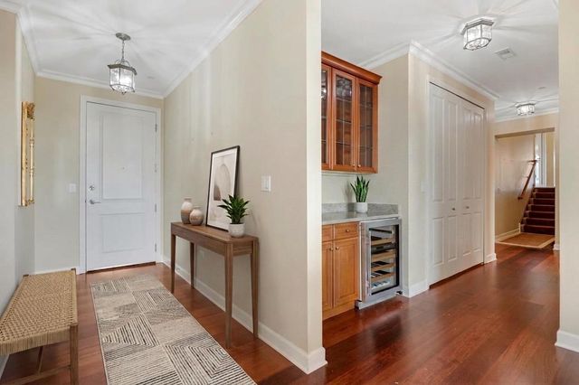 50 N Plum Grove Road 606E, Palatine, IL 60067