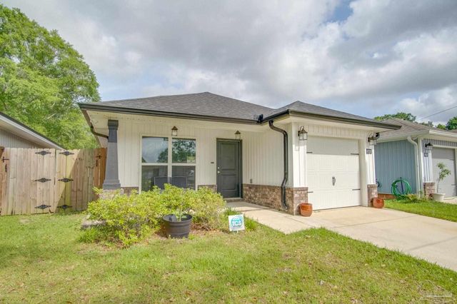 8626 Walnut Ave, Pensacola, FL 32534