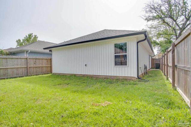 8626 Walnut Ave, Pensacola, FL 32534