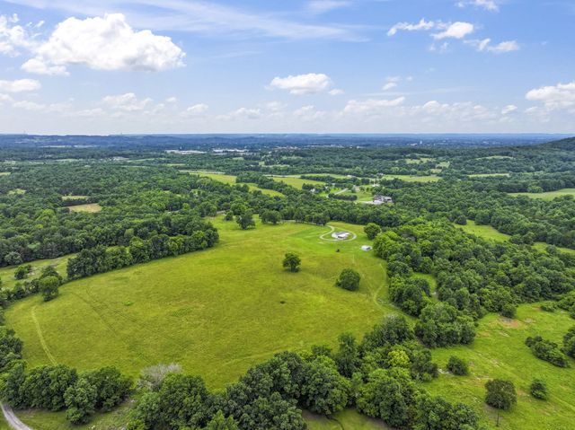 439 Philippi Road, Wartrace, TN 37183