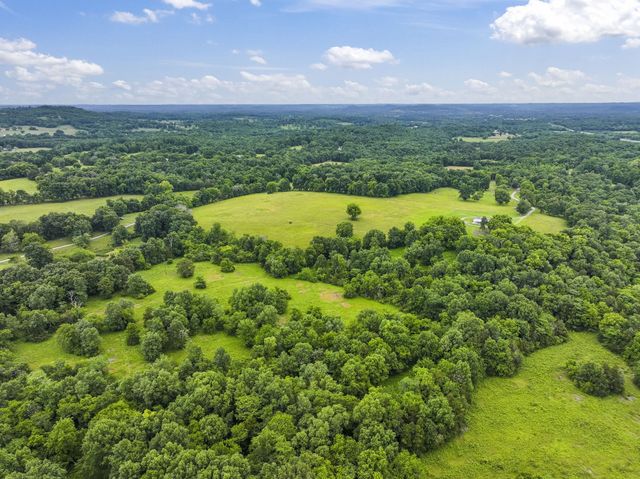 439 Philippi Road, Wartrace, TN 37183