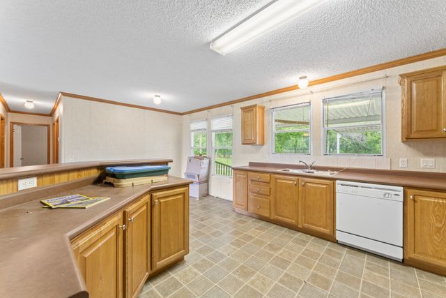 439 Philippi Road, Wartrace, TN 37183