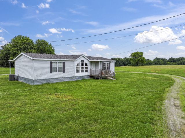 439 Philippi Road, Wartrace, TN 37183