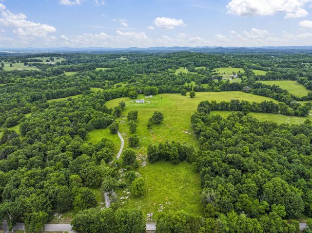 439 Philippi Road, Wartrace, TN 37183