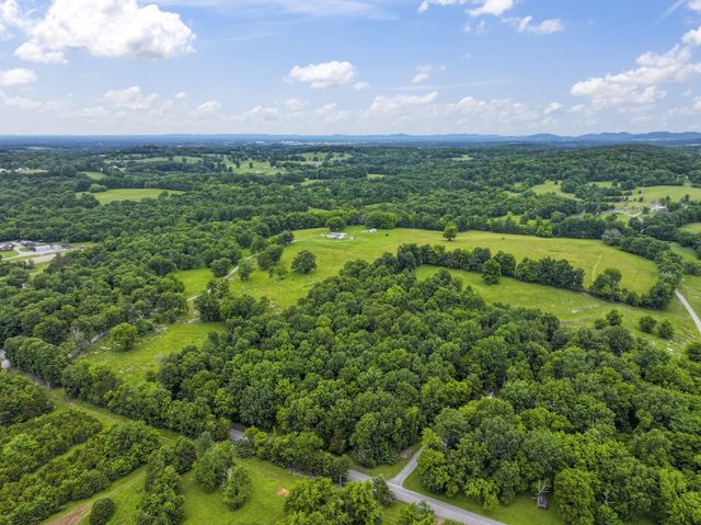 439 Philippi Road, Wartrace, TN 37183