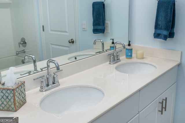631 Valdosta Drive, Canton, GA 30114