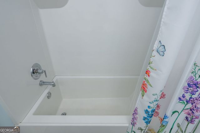 631 Valdosta Drive, Canton, GA 30114