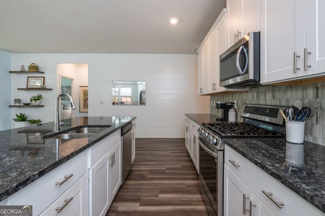 631 Valdosta Drive, Canton, GA 30114