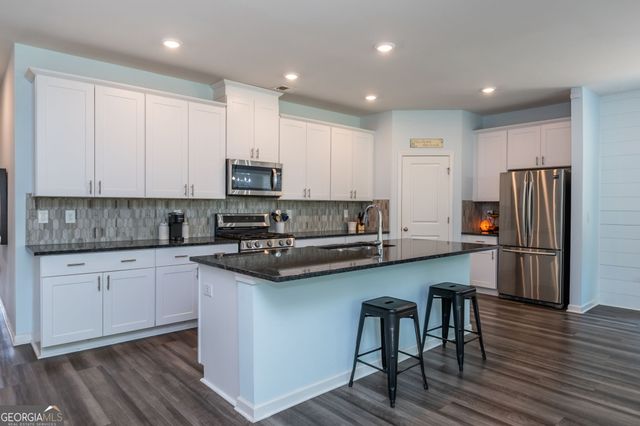631 Valdosta Drive, Canton, GA 30114