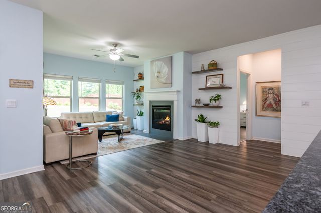 631 Valdosta Drive, Canton, GA 30114