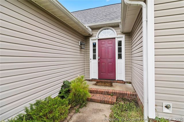 111 Silverberry Court, Raeford, NC 28376