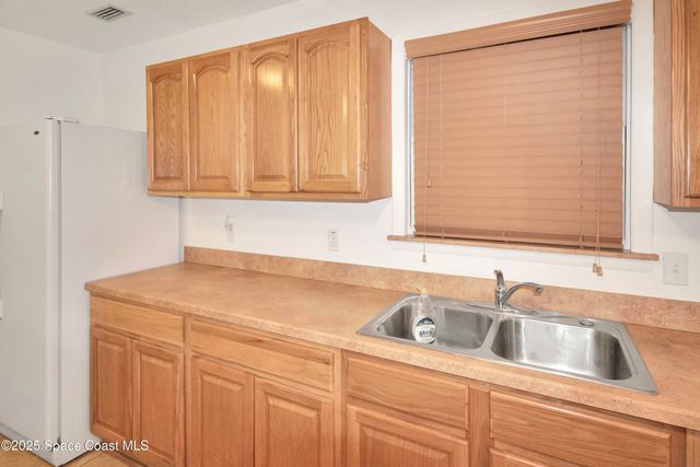 1426 Healey Street NW, Palm Bay, FL 32907